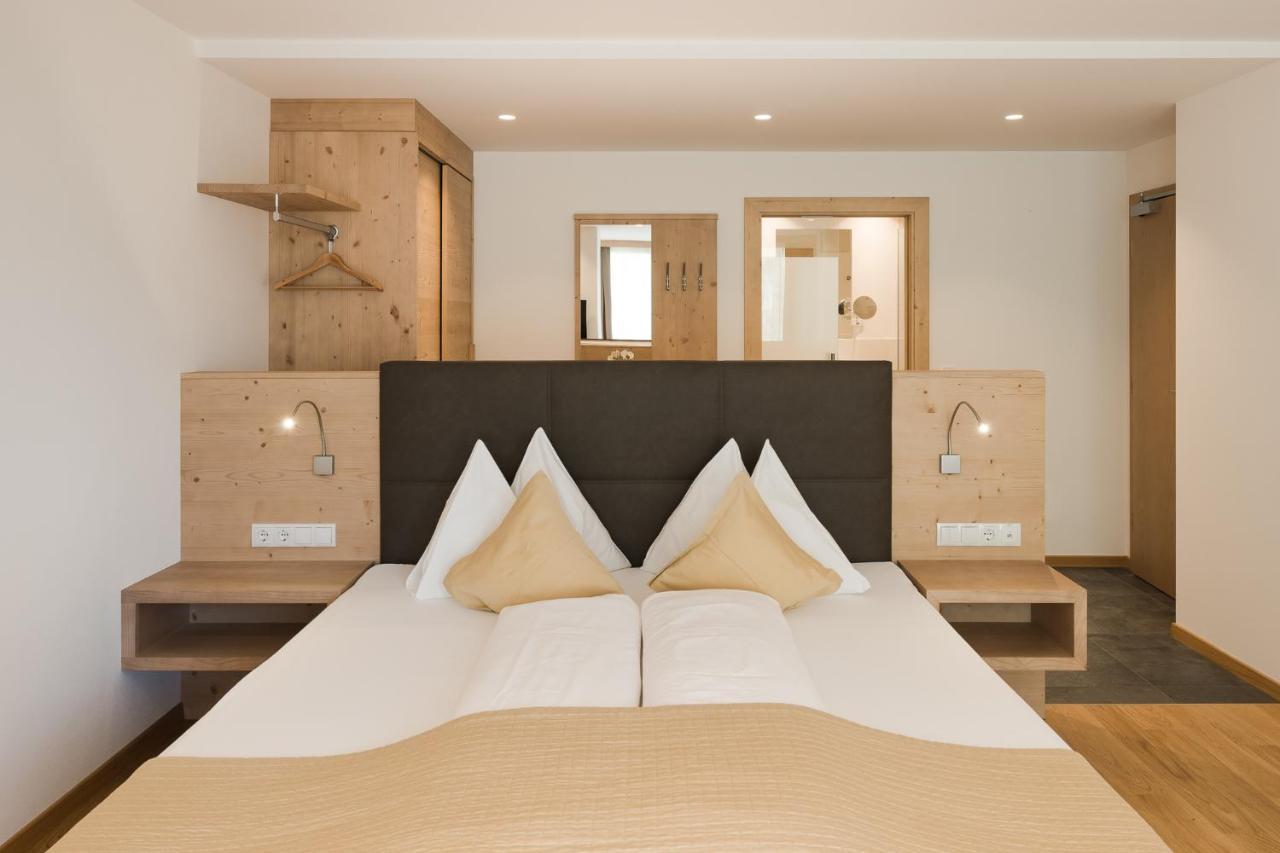 Hotel Kiendl Schenna Kamer foto