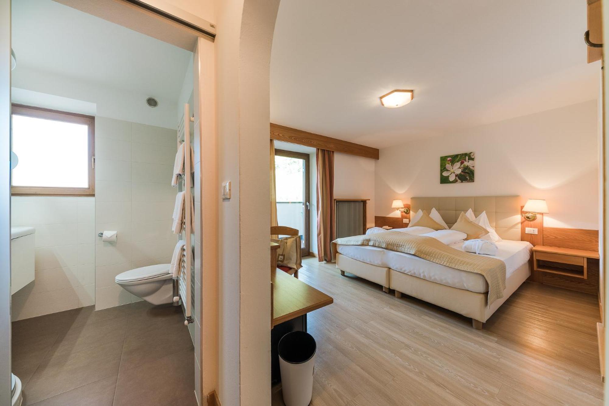 Hotel Kiendl Schenna Kamer foto